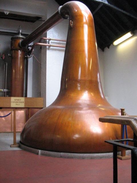Brennblasen der Blair Athol Distillery