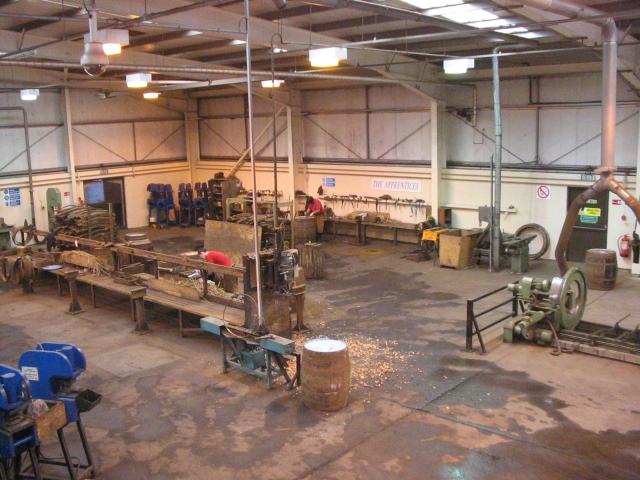 Handwerkliche Fassbearbeitung in der Speyside Cooperage