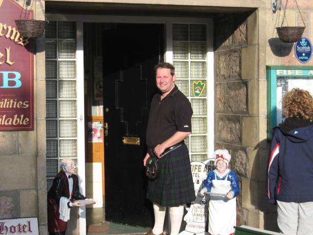 Ich im traditionellen Kilt